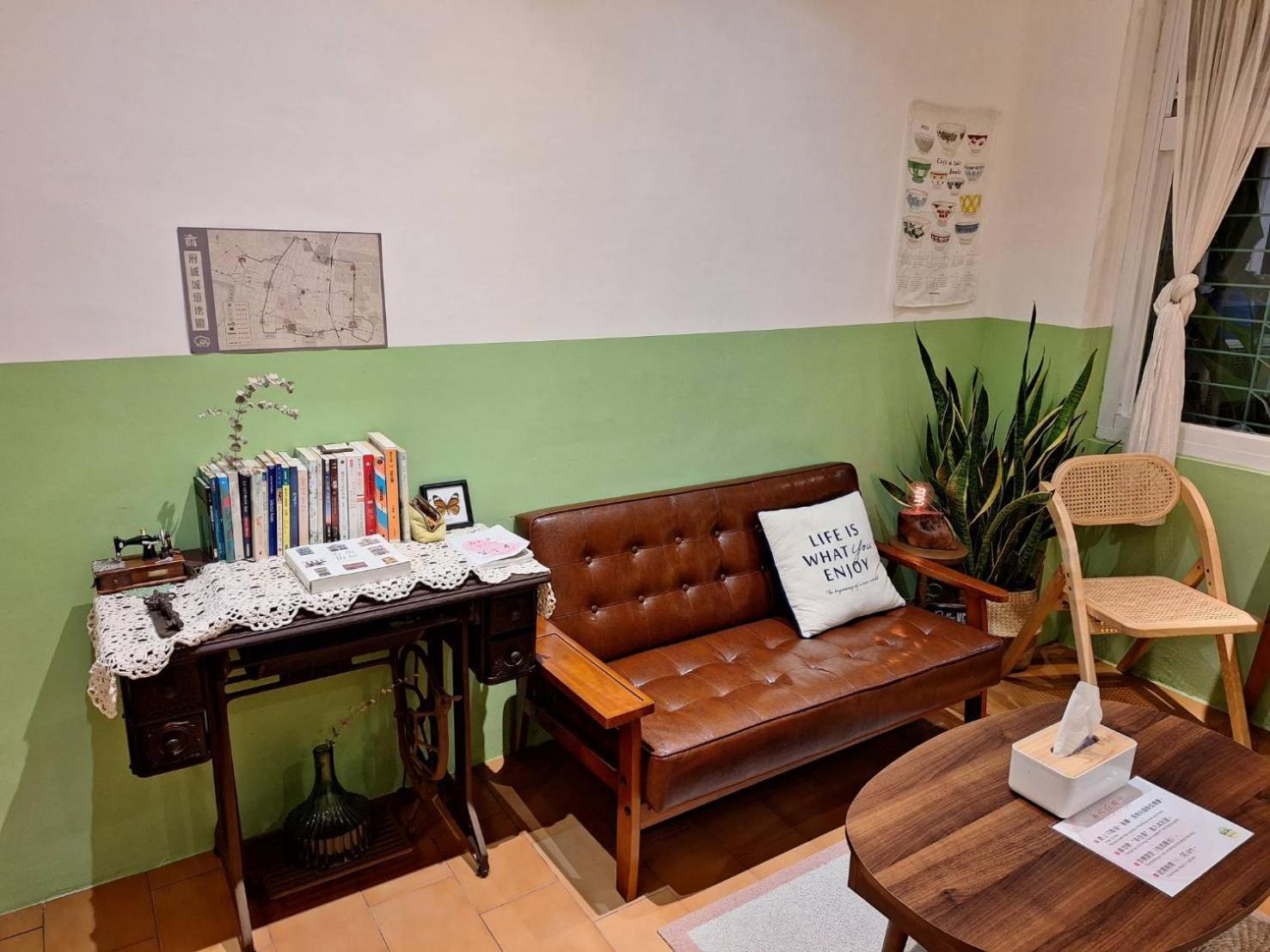 Good Stay Tainan Exteriör bild